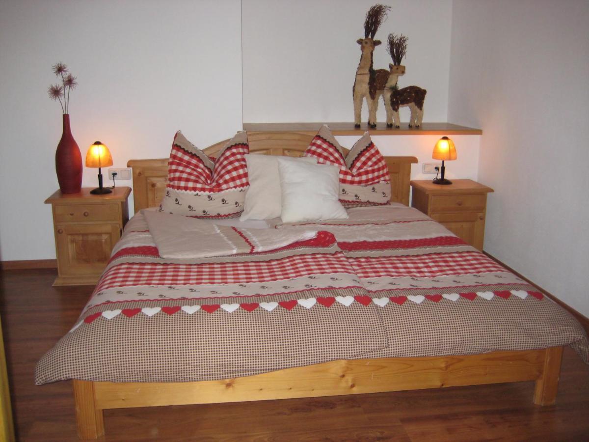Landhotel Zum Staffelwirt Яхенау Екстериор снимка